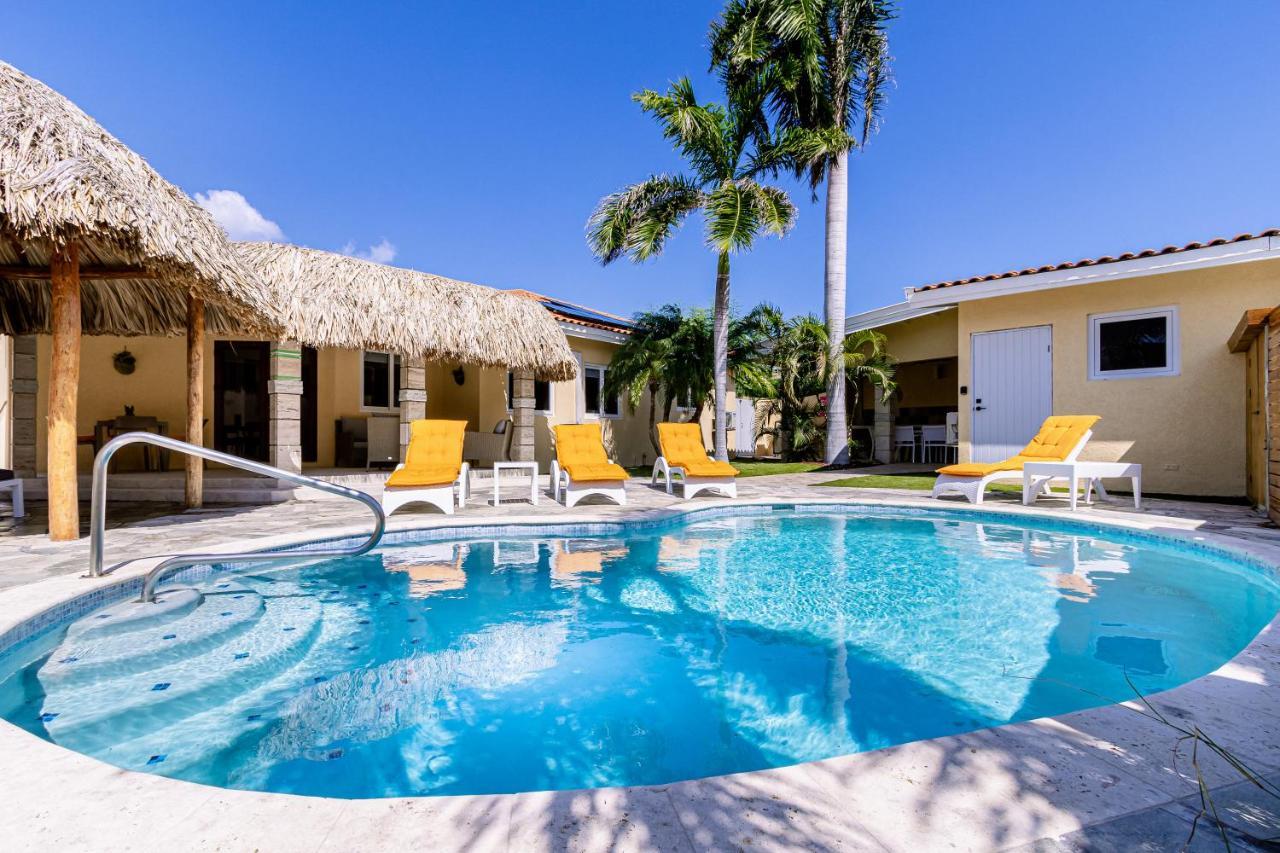 Ruby 15 Villa Palm Beach Eksteriør bilde