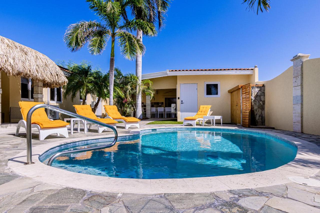 Ruby 15 Villa Palm Beach Eksteriør bilde