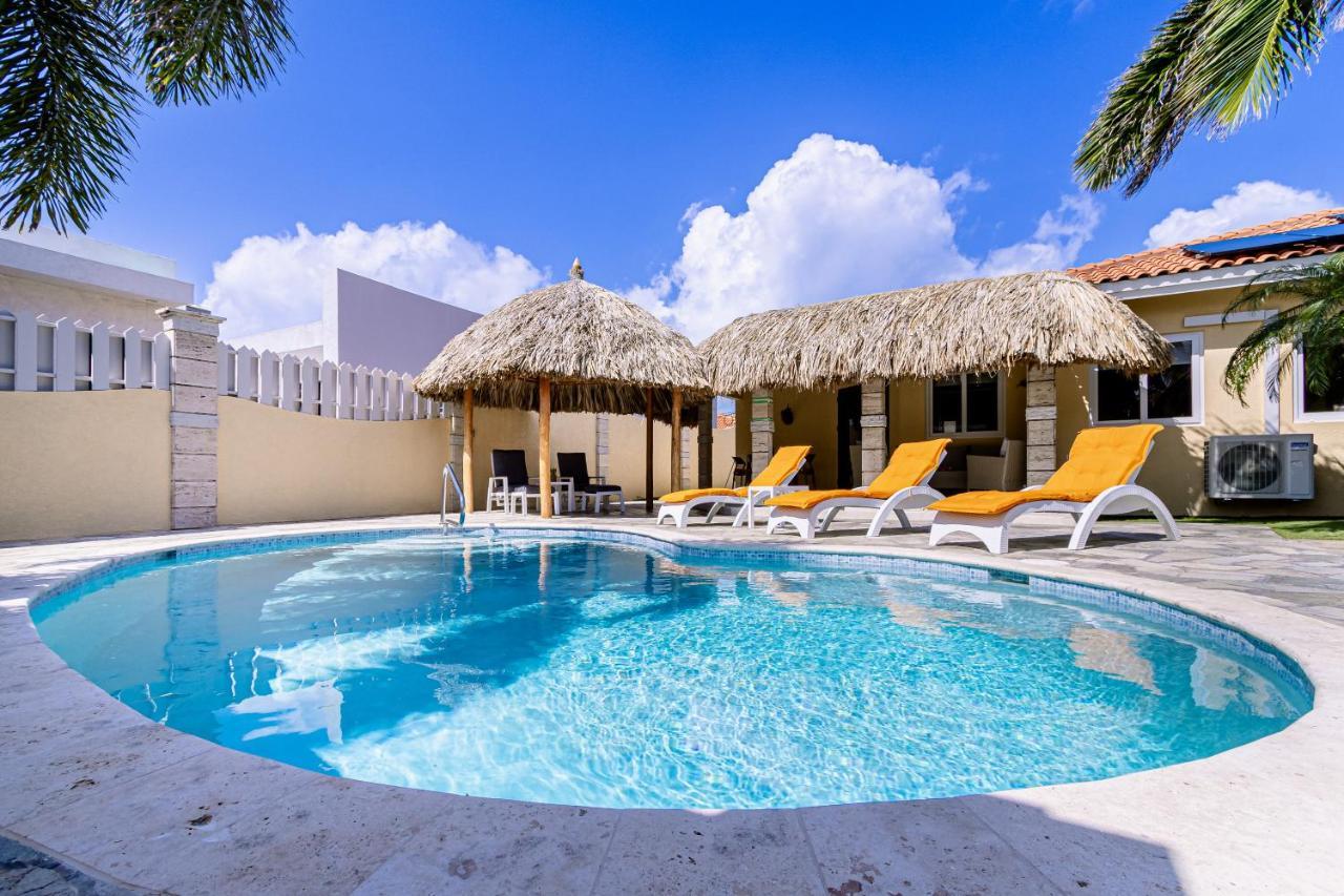 Ruby 15 Villa Palm Beach Eksteriør bilde